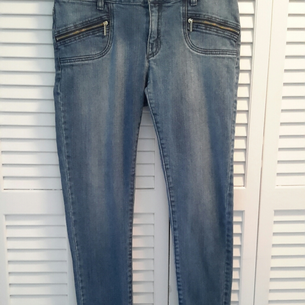 MK Skinny Jeans SOLD! - Picture 5 of 7